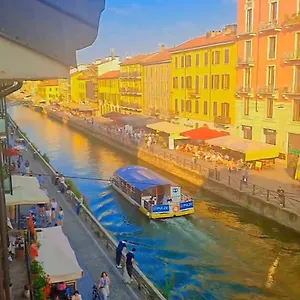  Appartamento Alzaia Naviglio Grande Italia